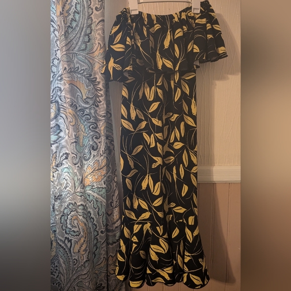 LuLaRoe Dresses & Skirts - LulaRoe Cici Dress size‎ Medium